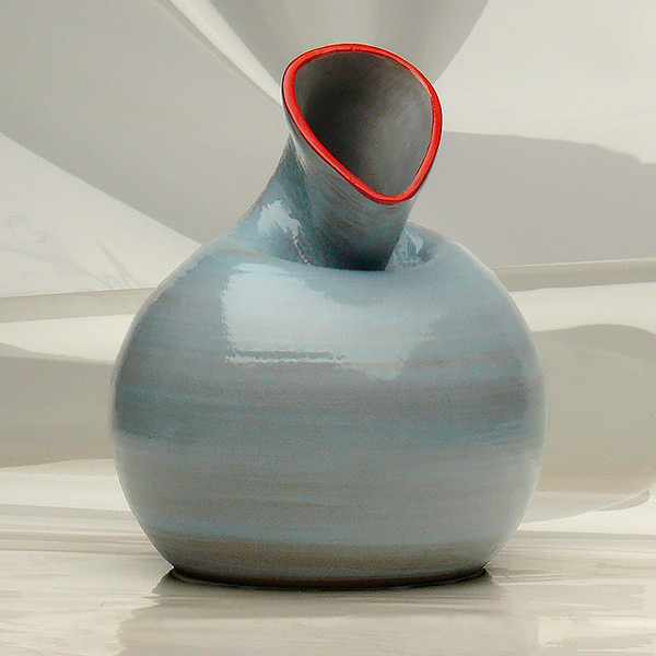 14-863. Heart Mouth Vase. Amorphic vase.